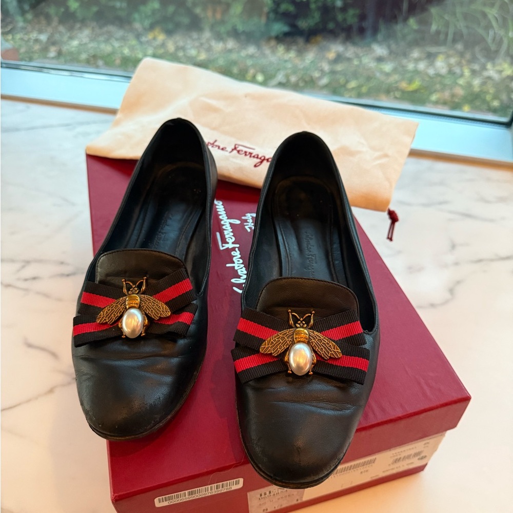 Salvatore Ferragamo Black Loafers with Red and Gold Accents and Bee Motif 🐝